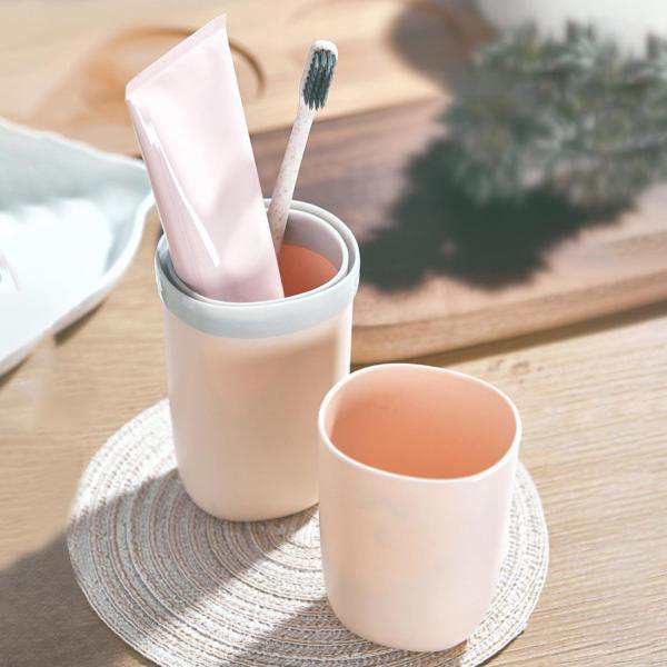 説明:耐久性のある素材:高品質のPP素材を使用しており.耐久性があります.機能:屋外用歯ブラシケースは.歯ブラシを清潔に保ち.歯ブラシが圧力によって変形するのを防ぎ.ほこりを防ぐことができます.精巧な
